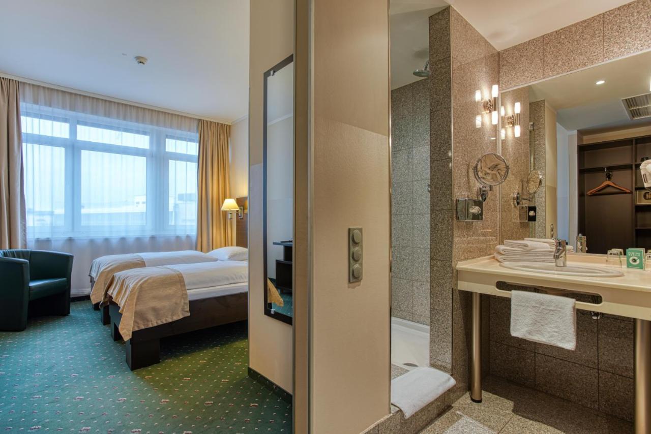 Titanic Comfort Kurfuerstendamm 3* Berlijn